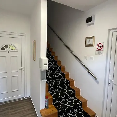 Apartamento CITY Apartmanház Balatonföldvár *